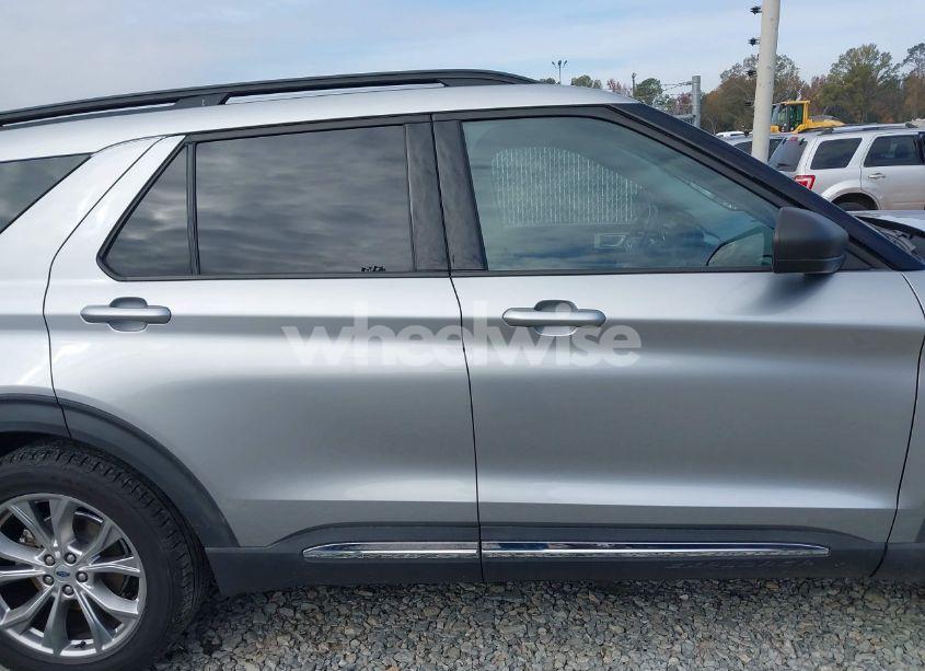 Photo 13 of 2020 Ford Explorer XLT (VIN 1FMSK7DH1LGC96178)