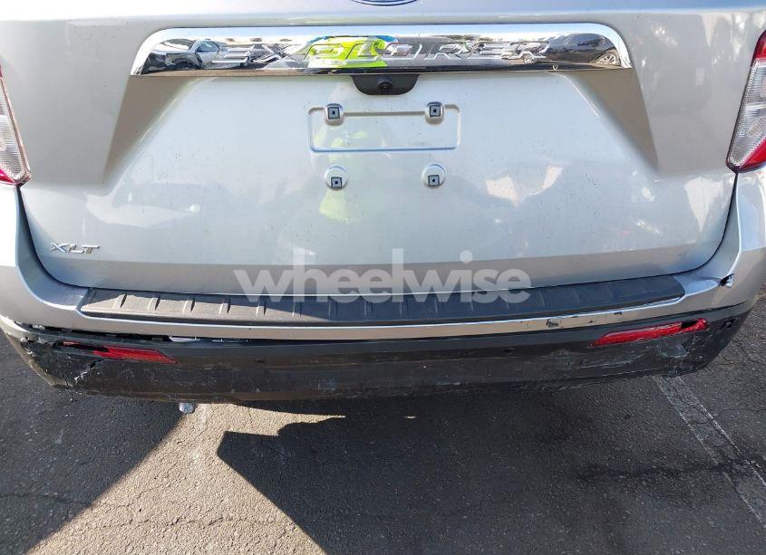 Photo 18 of 2023 Ford Explorer XLT (VIN 1FMSK7DH1PGA09797)