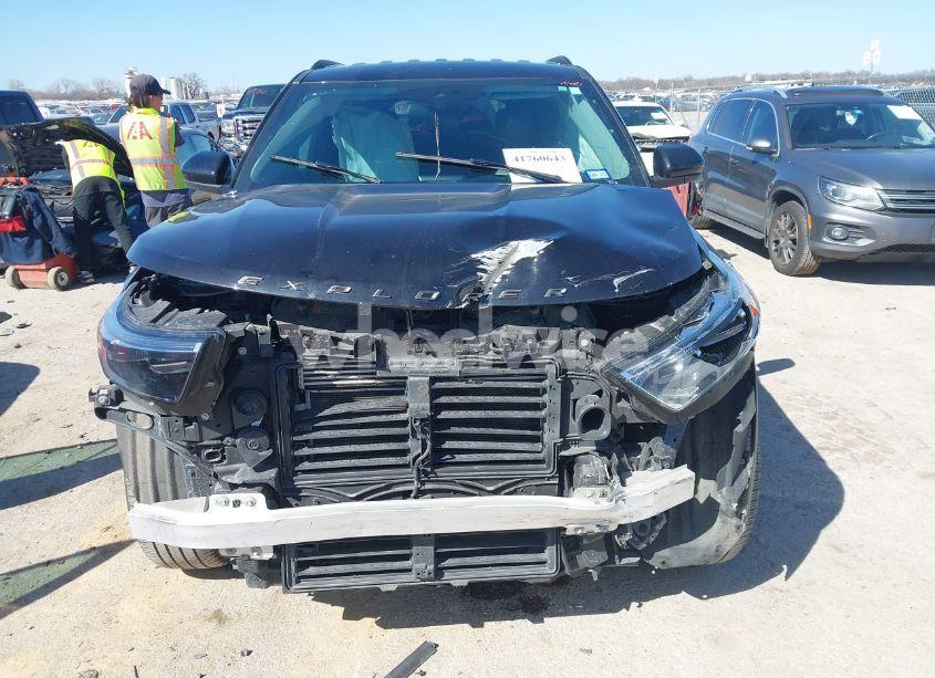 Photo 12 of 2023 Ford Explorer XLT (VIN 1FMSK7DH1PGA92910)