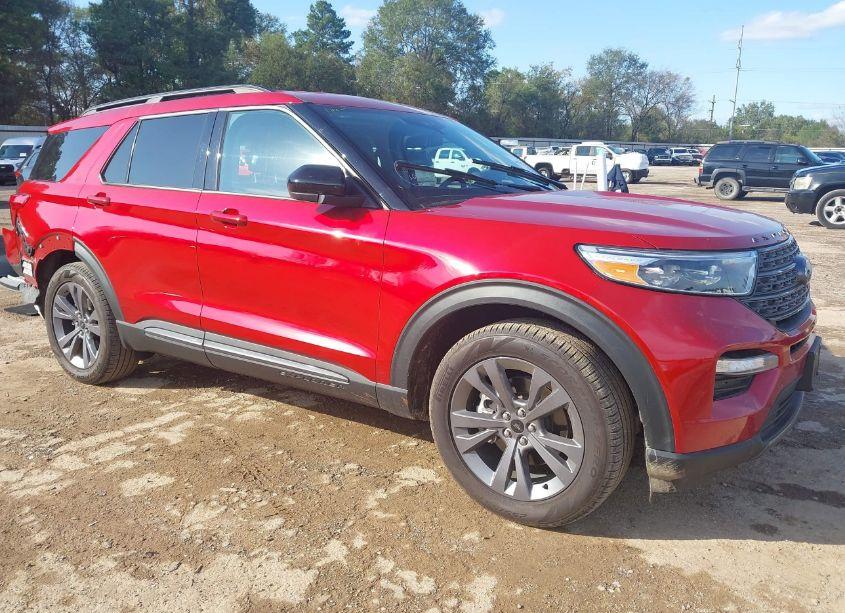 2023 Ford Explorer XLT (VIN 1FMSK7DH1PGB45458) main photo