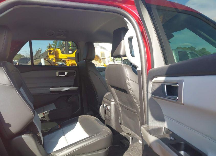 Photo 8 of 2023 Ford Explorer XLT (VIN 1FMSK7DH1PGB45458)