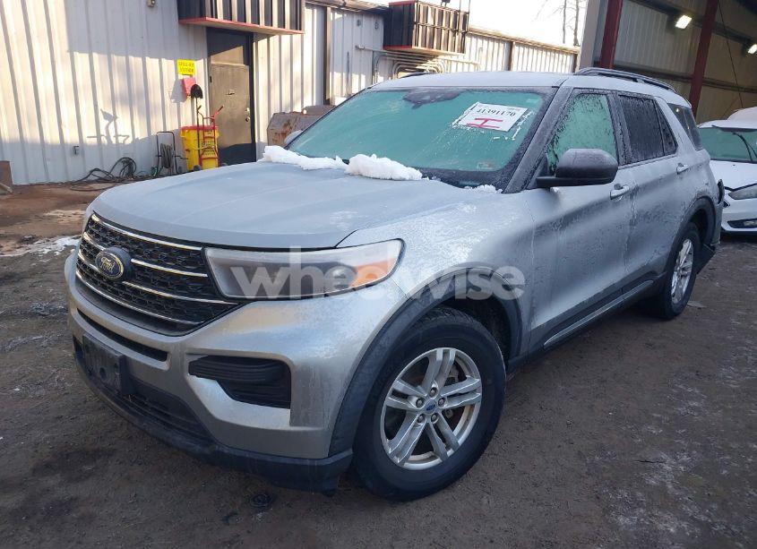 Photo 2 of 2020 Ford Explorer XLT (VIN 1FMSK7DH2LGC23661)