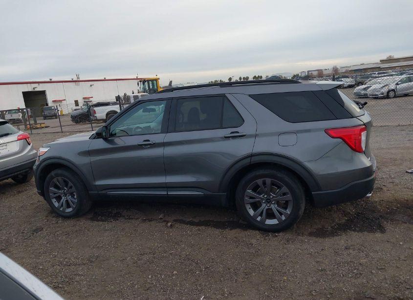 Photo 15 of 2022 Ford Explorer XLT (VIN 1FMSK7DH2NGA74106)