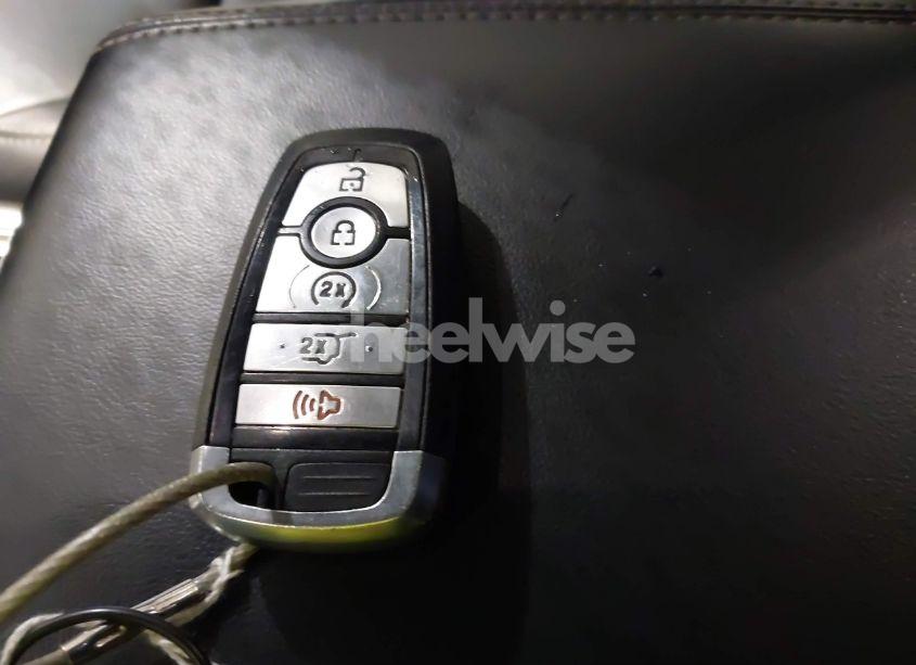 Photo 11 of 2023 Ford Explorer XLT (VIN 1FMSK7DH2PGA22557)