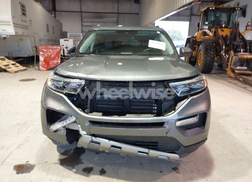 Photo 12 of 2023 Ford Explorer XLT (VIN 1FMSK7DH2PGA22557)