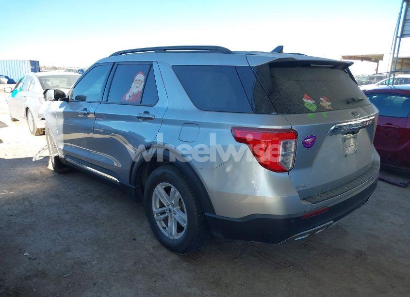 Photo 3 of 2023 Ford Explorer XLT (VIN 1FMSK7DH2PGB69722)