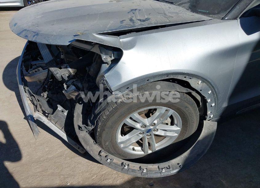 Photo 6 of 2023 Ford Explorer XLT (VIN 1FMSK7DH2PGB69722)