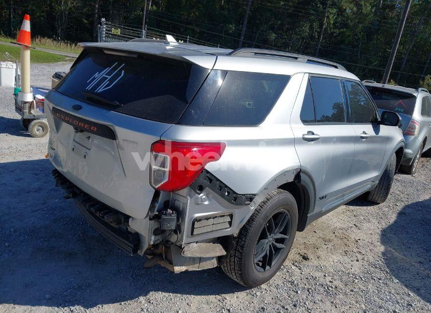 Photo 4 of 2020 Ford Explorer XLT (VIN 1FMSK7DH3LGC85862)