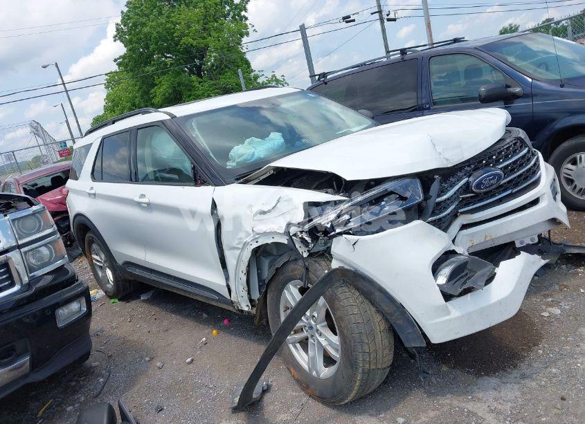 Photo 14 of 2021 Ford Explorer XLT (VIN 1FMSK7DH3MGA00031)