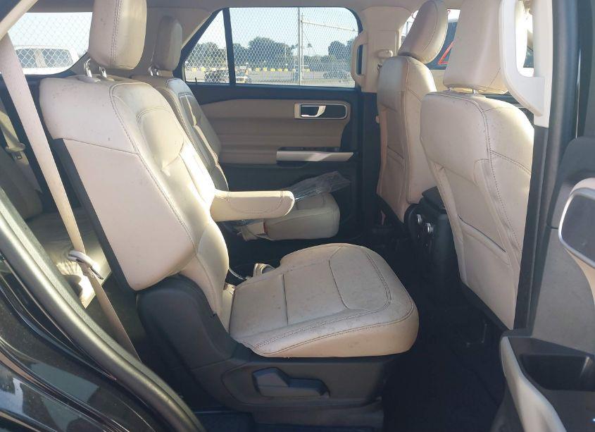 Photo 8 of 2021 Ford Explorer XLT (VIN 1FMSK7DH3MGB86797)