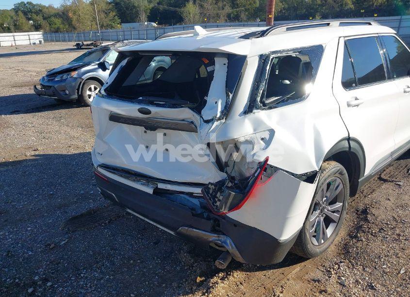 Photo 19 of 2022 Ford Explorer XLT (VIN 1FMSK7DH3NGA09295)