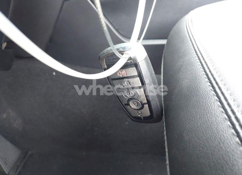 Photo 11 of 2022 Ford Explorer XLT (VIN 1FMSK7DH3NGA14352)