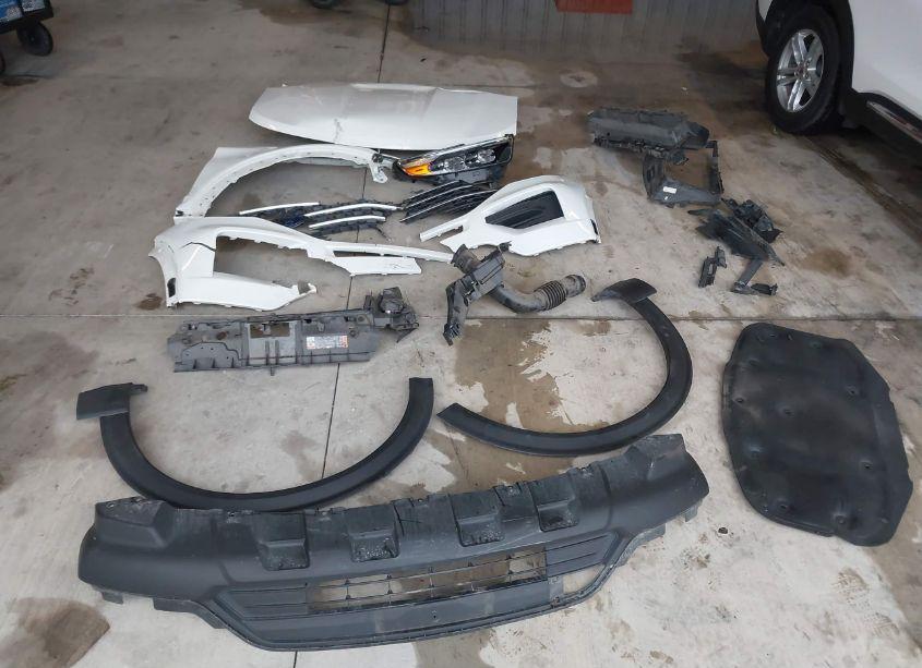 Photo 12 of 2022 Ford Explorer XLT (VIN 1FMSK7DH3NGA15694)