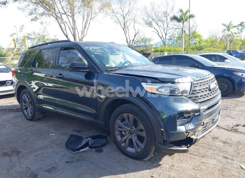 2023 Ford Explorer XLT (VIN 1FMSK7DH3PGB89204) main photo