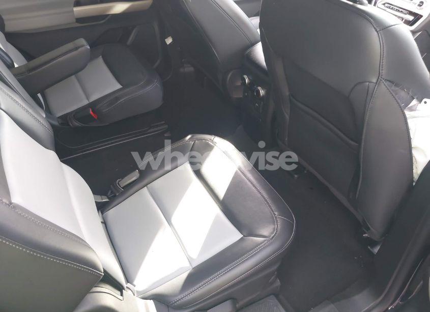 Photo 8 of 2023 Ford Explorer XLT (VIN 1FMSK7DH3PGB89204)