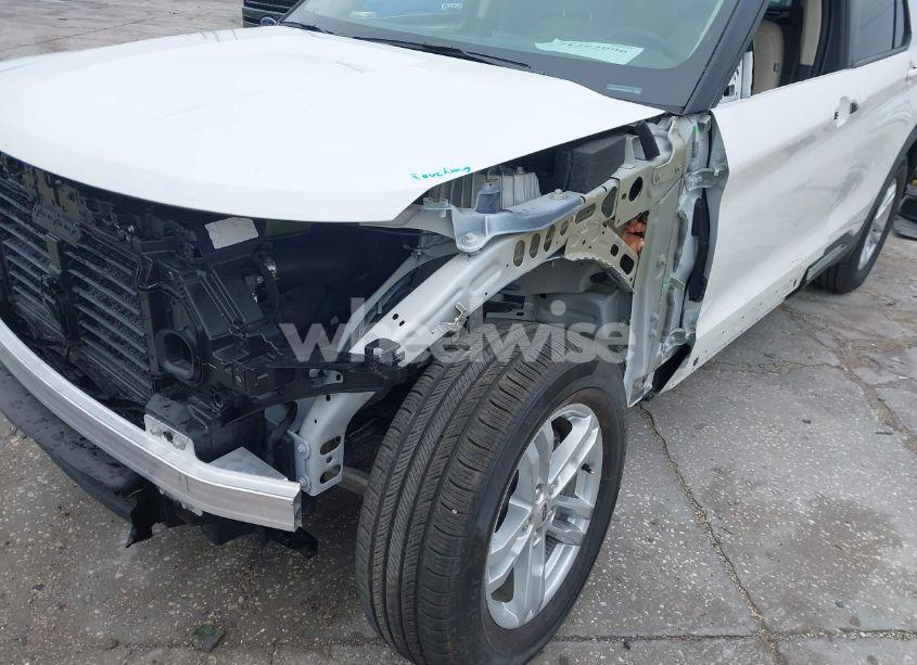 Photo 17 of 2024 Ford Explorer XLT (VIN 1FMSK7DH3RGA54257)