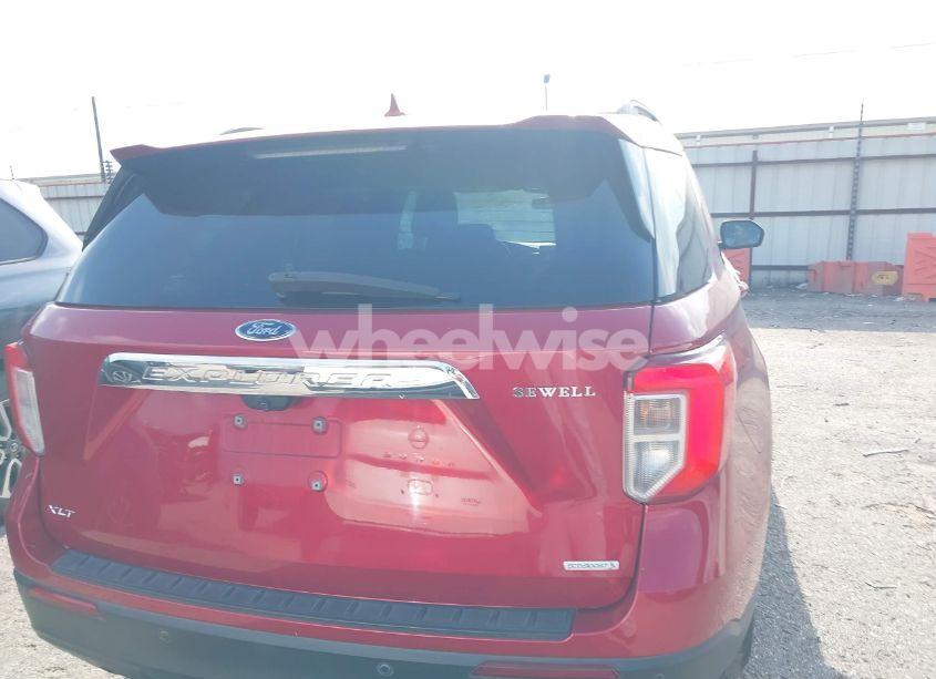 Photo 16 of 2020 Ford Explorer XLT (VIN 1FMSK7DH4LGB35291)