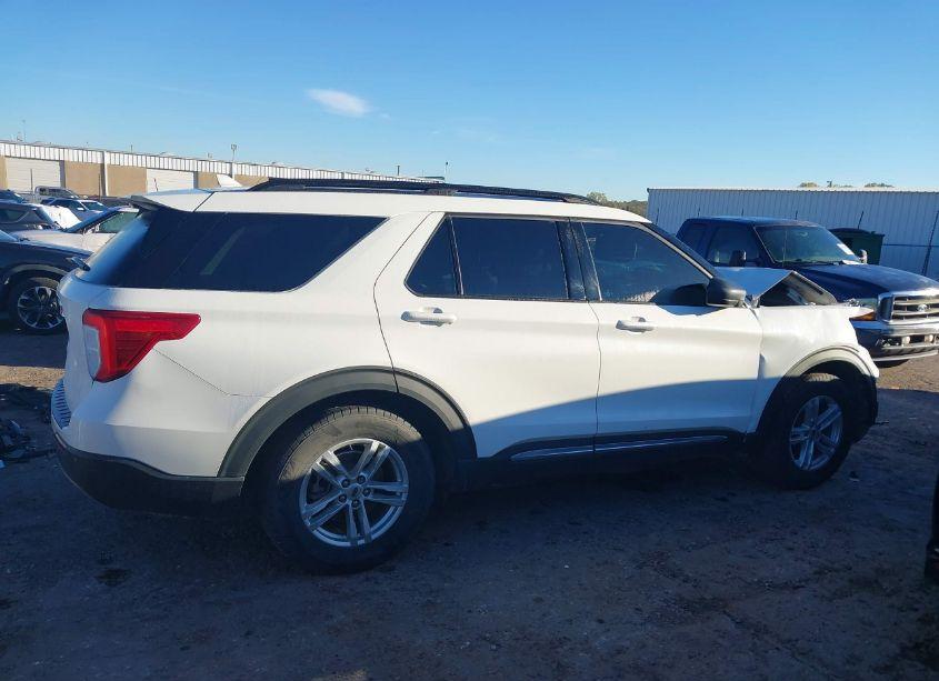 Photo 14 of 2021 Ford Explorer XLT (VIN 1FMSK7DH4MGC51205)