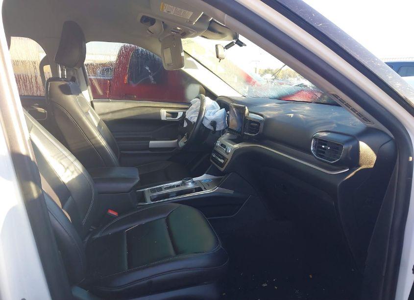 Photo 5 of 2021 Ford Explorer XLT (VIN 1FMSK7DH4MGC51205)