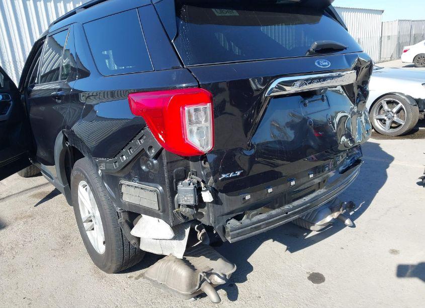 Photo 20 of 2022 Ford Explorer XLT (VIN 1FMSK7DH4NGA15185)