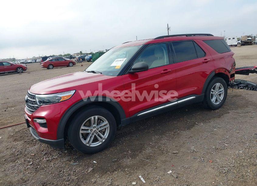 Photo 2 of 2022 Ford Explorer XLT (VIN 1FMSK7DH4NGB04254)