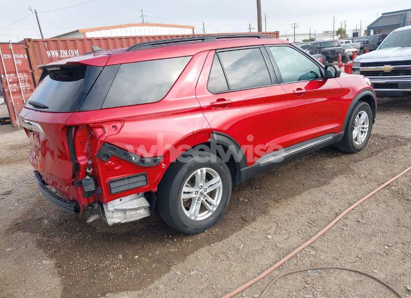 Photo 4 of 2022 Ford Explorer XLT (VIN 1FMSK7DH4NGB04254)