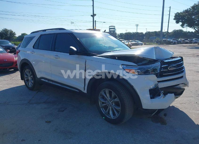 2023 Ford Explorer XLT (VIN 1FMSK7DH4PGB32932) main photo