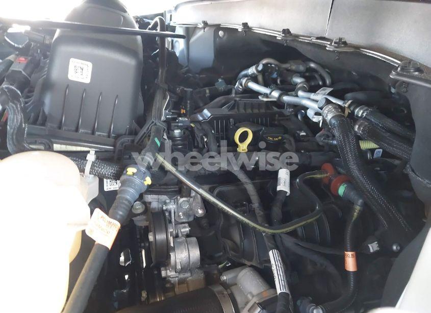 Photo 10 of 2023 Ford Explorer XLT (VIN 1FMSK7DH4PGB32932)