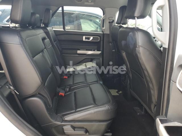 Photo 9 of 2024 FORD EXPLORER XLT (VIN 1FMSK7DH4RGA28864)