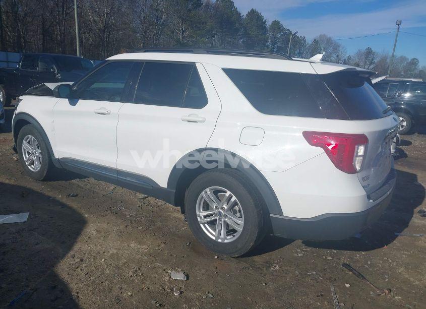 Photo 3 of 2020 Ford Explorer XLT (VIN 1FMSK7DH5LGA88238)