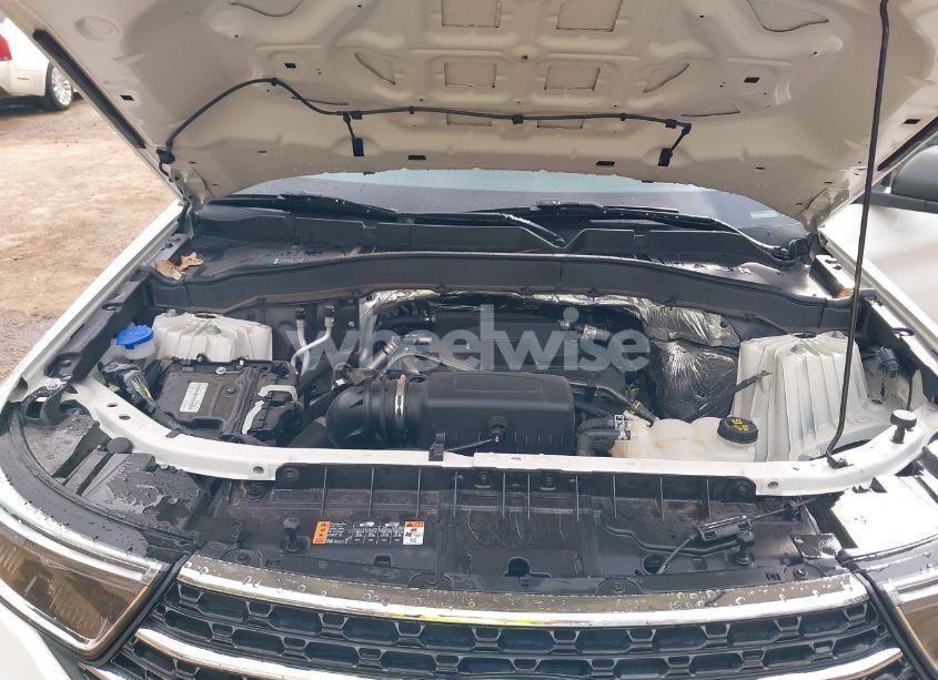 Photo 10 of 2020 Ford Explorer XLT (VIN 1FMSK7DH5LGB11209)