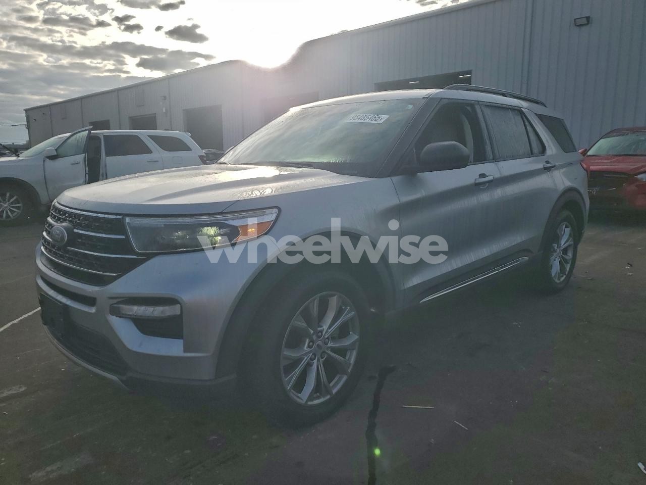 2020 FORD EXPLORER XLT (VIN 1FMSK7DH5LGB39219) main photo