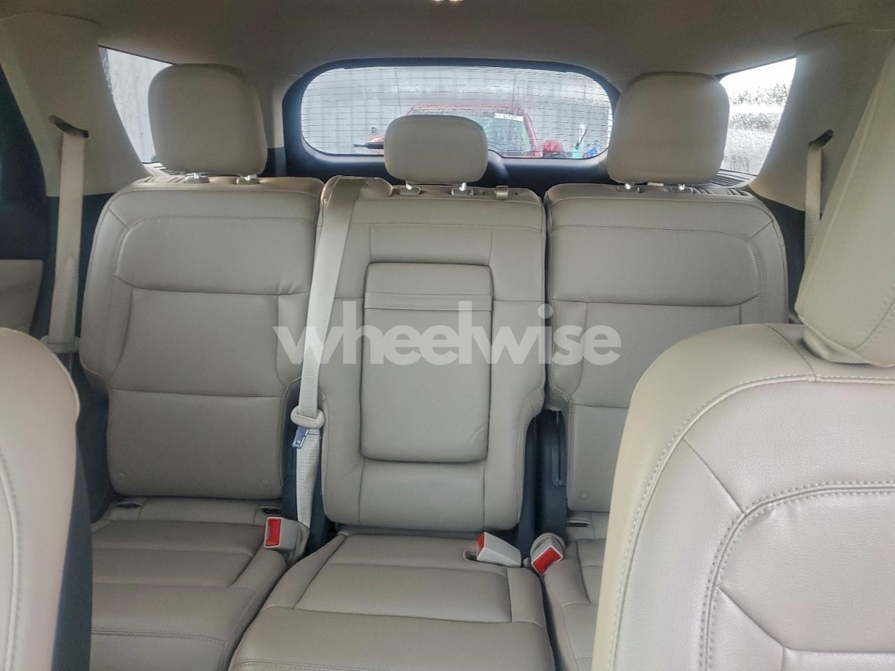 Photo 10 of 2020 FORD EXPLORER XLT (VIN 1FMSK7DH5LGB39219)