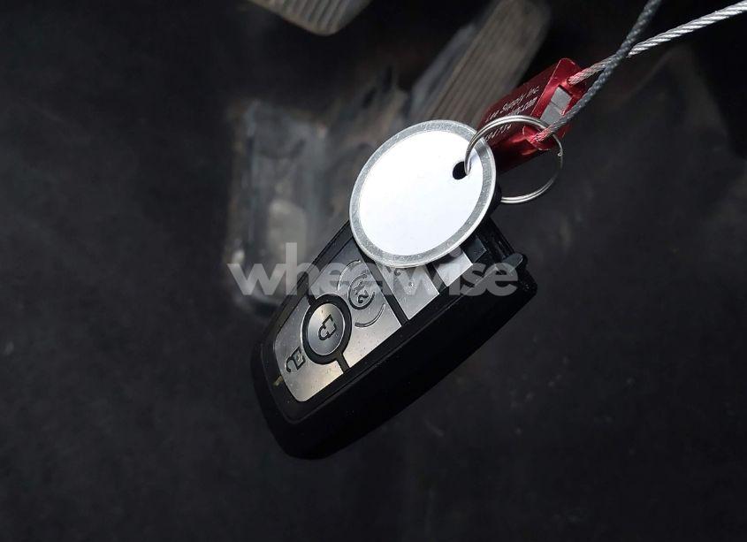 Photo 11 of 2021 Ford Explorer XLT (VIN 1FMSK7DH5MGA81663)