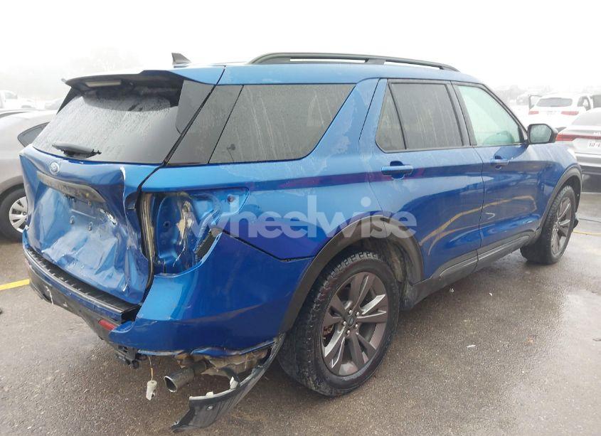 Photo 4 of 2021 Ford Explorer XLT (VIN 1FMSK7DH5MGA81663)