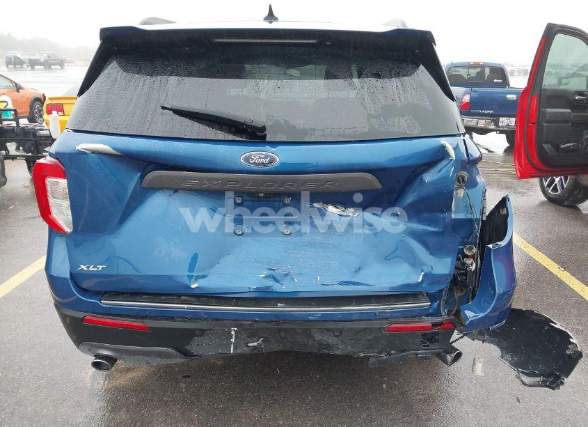 Photo 6 of 2021 Ford Explorer XLT (VIN 1FMSK7DH5MGA81663)