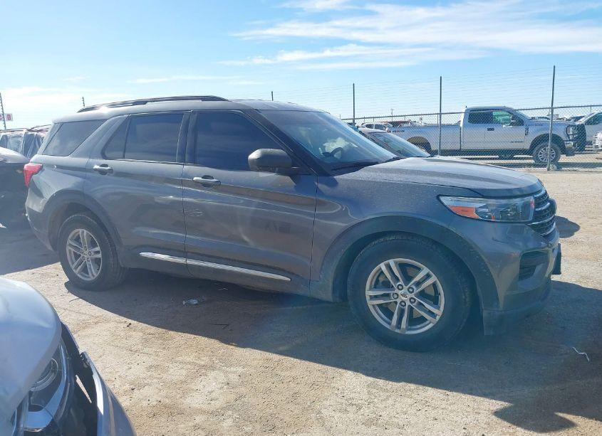 Photo 13 of 2022 Ford Explorer XLT (VIN 1FMSK7DH5NGA92020)