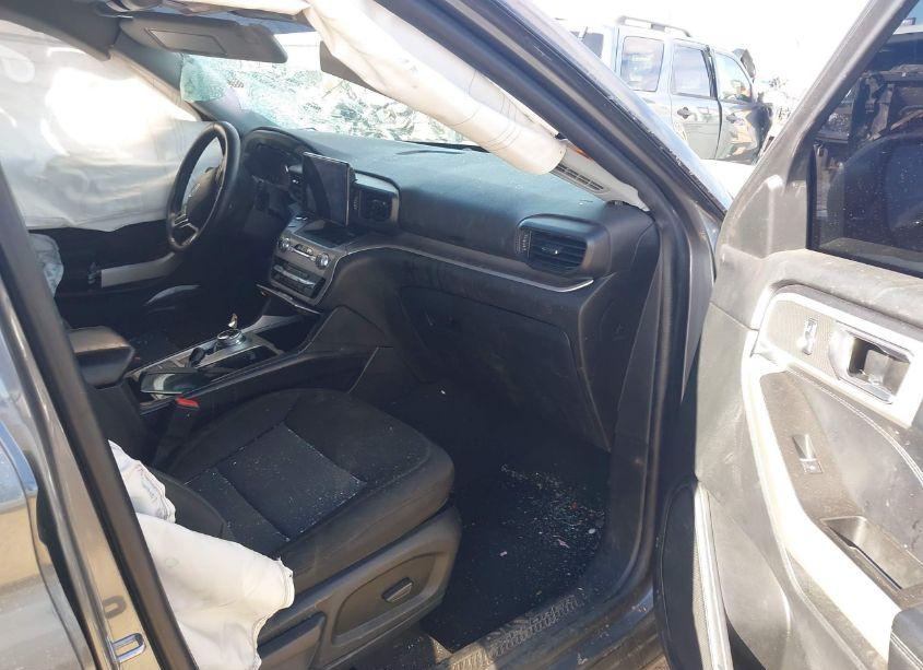 Photo 5 of 2022 Ford Explorer XLT (VIN 1FMSK7DH5NGA92020)