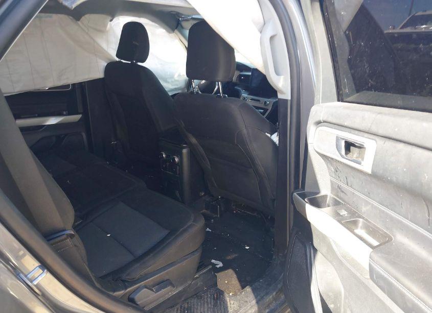 Photo 8 of 2022 Ford Explorer XLT (VIN 1FMSK7DH5NGA92020)
