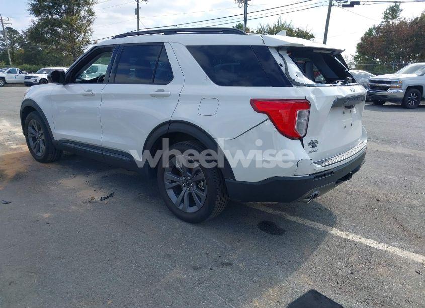 Photo 3 of 2023 Ford Explorer XLT (VIN 1FMSK7DH5PGA76970)