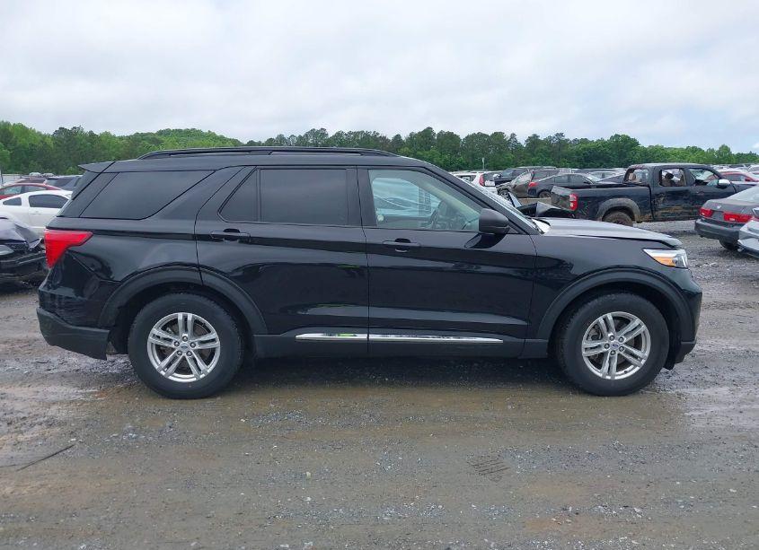 Photo 13 of 2023 Ford Explorer XLT (VIN 1FMSK7DH5PGB18456)