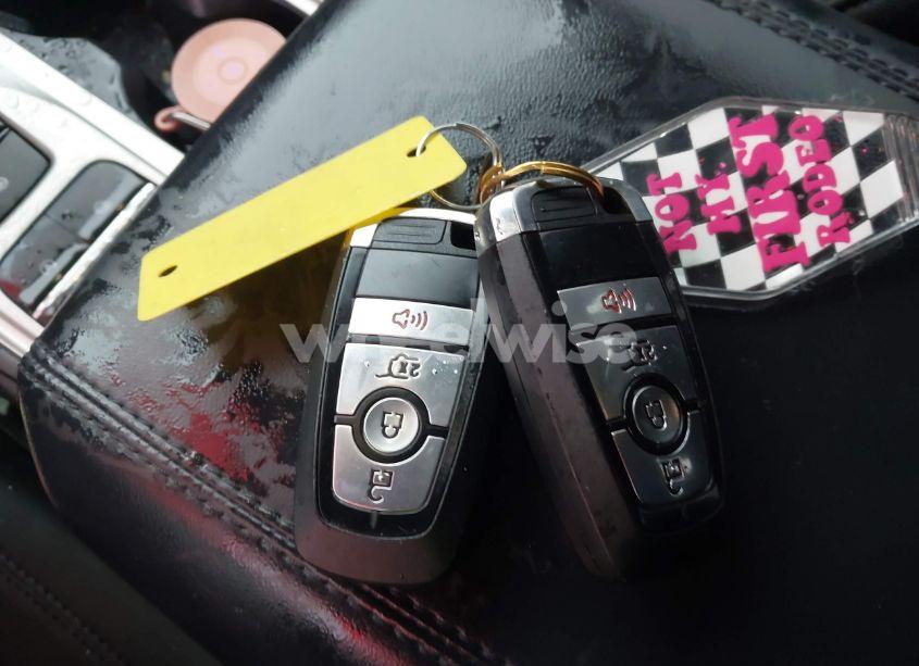 Photo 11 of 2023 Ford Explorer XLT (VIN 1FMSK7DH5PGB72548)