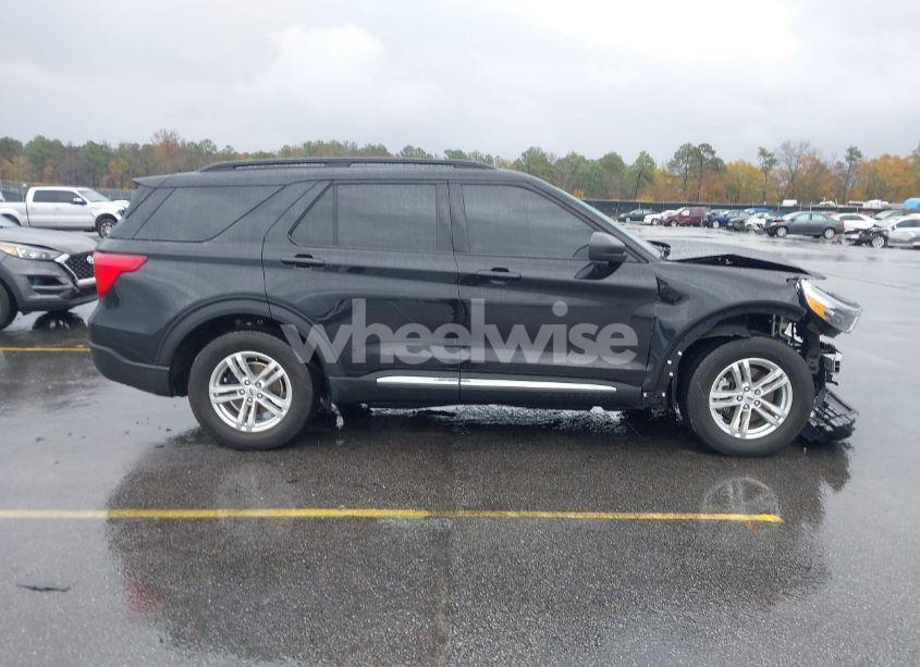 Photo 13 of 2023 Ford Explorer XLT (VIN 1FMSK7DH5PGB72548)