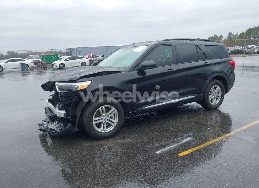 Photo 2 of 2023 Ford Explorer XLT (VIN 1FMSK7DH5PGB72548)