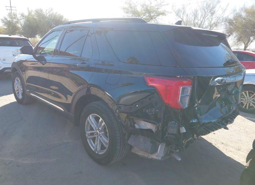 Photo 3 of 2023 Ford Explorer XLT (VIN 1FMSK7DH5PGB74087)