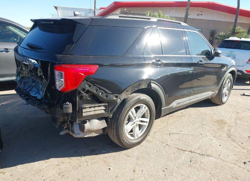 Photo 4 of 2023 Ford Explorer XLT (VIN 1FMSK7DH5PGB74087)