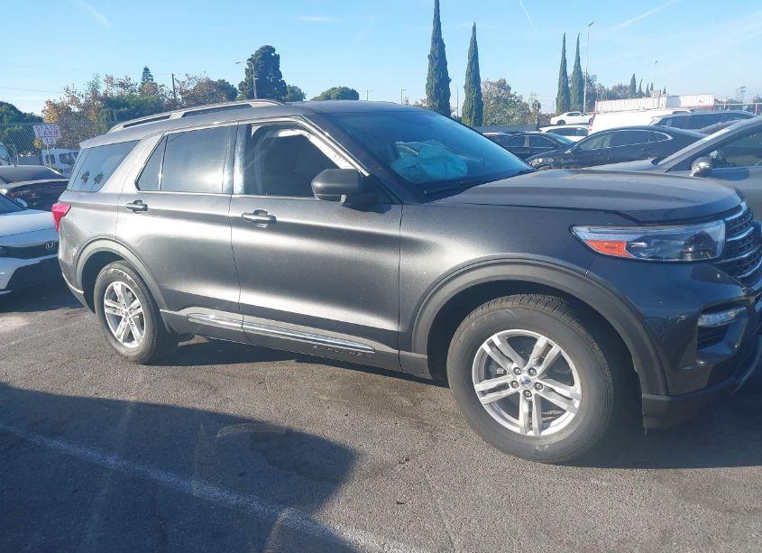 Photo 13 of 2020 Ford Explorer XLT (VIN 1FMSK7DH6LGC47753)