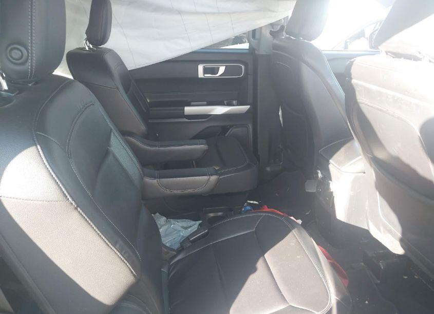 Photo 8 of 2020 Ford Explorer XLT (VIN 1FMSK7DH6LGC47753)