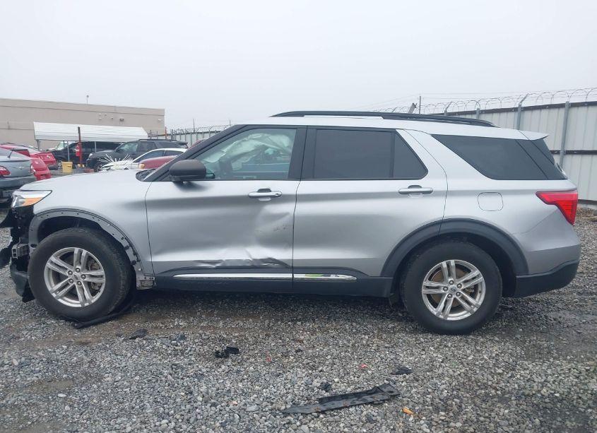 Photo 14 of 2020 Ford Explorer XLT (VIN 1FMSK7DH6LGD13220)
