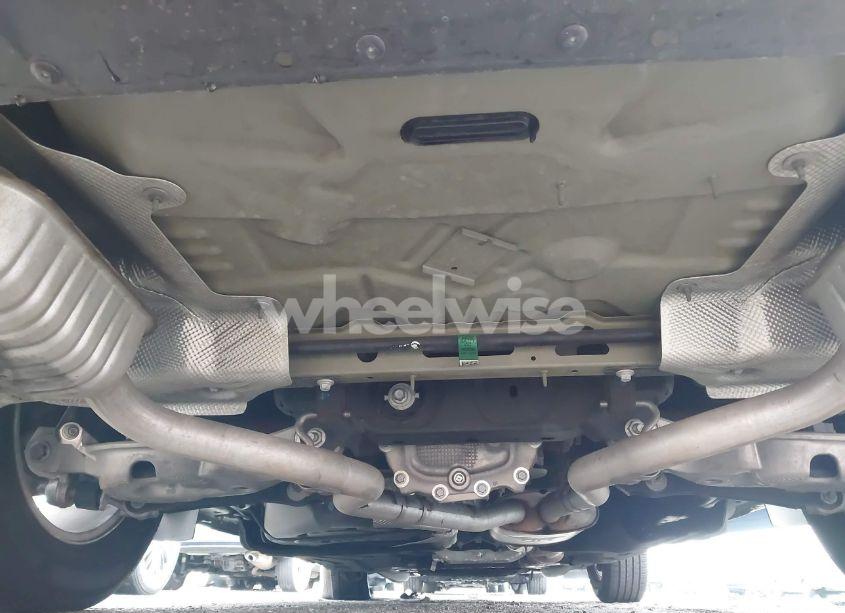 Photo 19 of 2021 Ford Explorer XLT (VIN 1FMSK7DH6MGA72079)